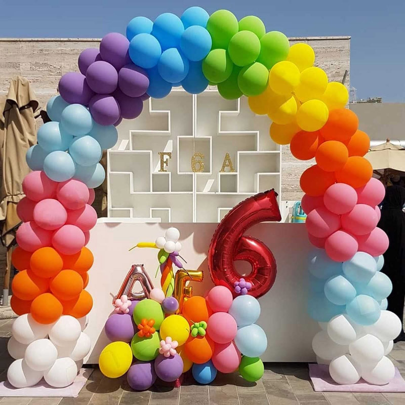 Ghirlanda di palloncini arcobaleno